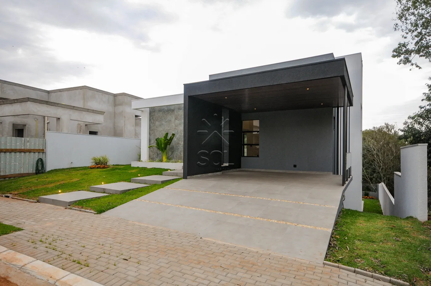 Sobrado de alto padrão à venda no Condomínio Villa Conscientia - Asa Sul em Foz do Iguaçu