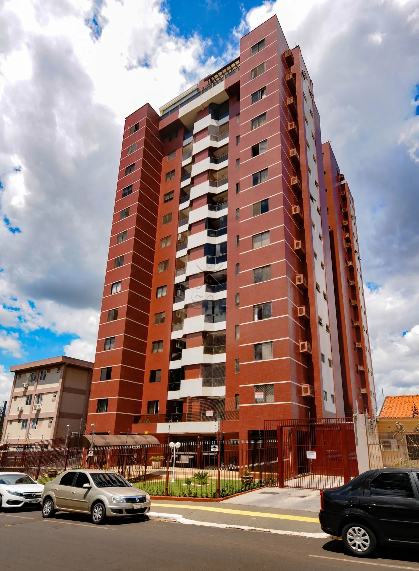 Apartamento para locação, Edifício Monte Carlo - Foz do Iguaçu/PR